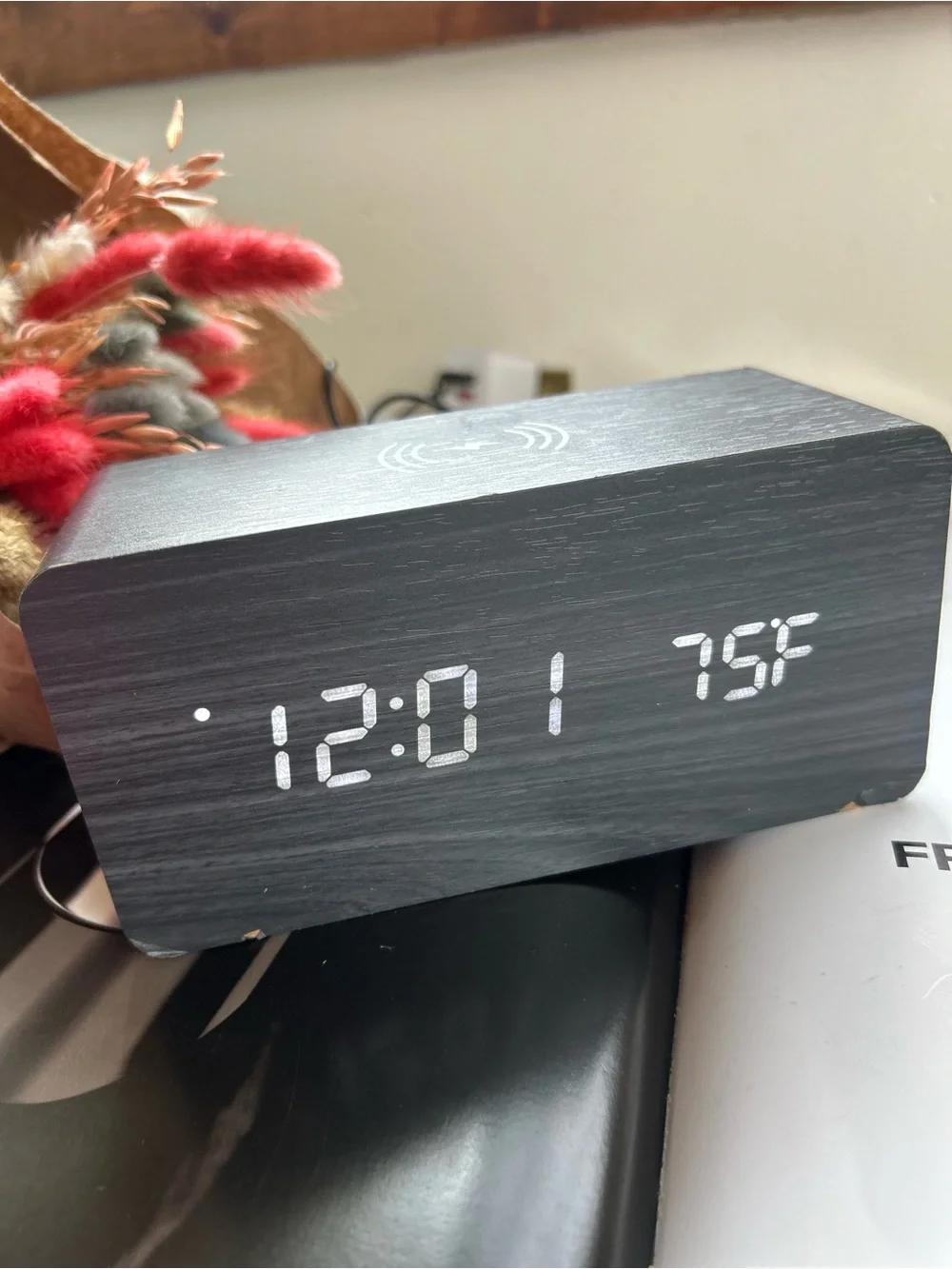 N/A contemporary black
